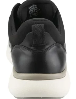 Florsheim Fortress Perf Toe Elastic Sneaker in Black