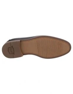 Florsheim Rucci Penny Moc Toe Loafer in Black
