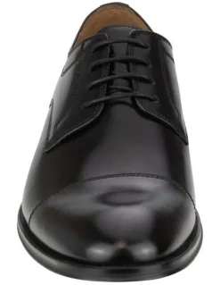 Florsheim Sentinel Cap Toe Shoes in Black