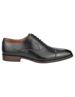 Florsheim Sorrento Cap Dress Shoes in Black