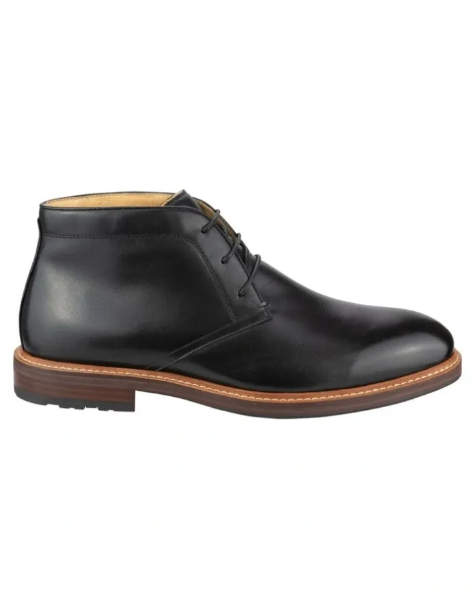 Florsheim Anthem Plain Toe Chukka Boot in Black