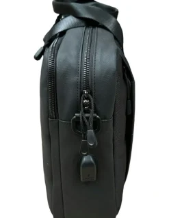 Futura 15 Laptop Computer Bag With Usb Port in Black