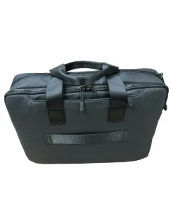 Futura 15 Laptop Computer Bag With Usb Port in Black