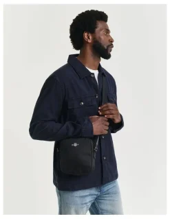 Gant Archive Shield Messenger Bag in Black