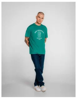 Gant Graphic T-Shirt in Deep Green