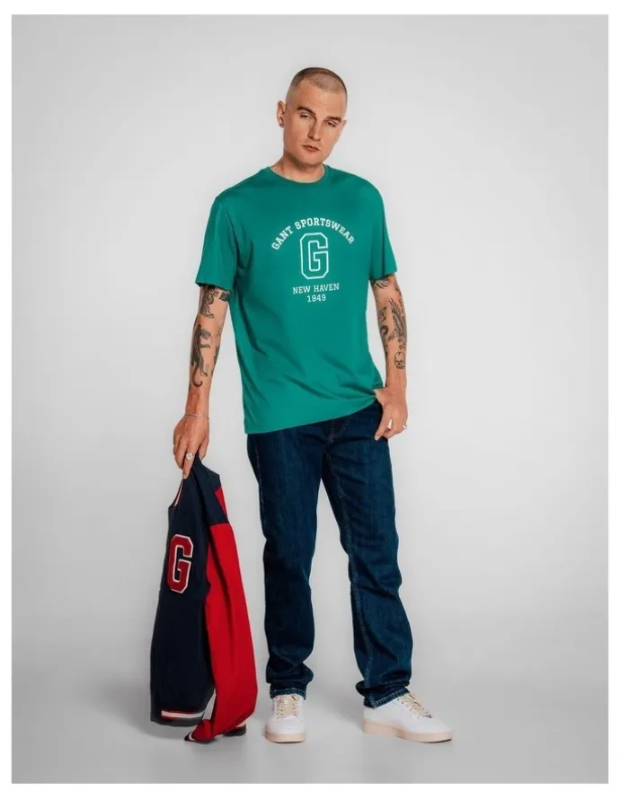 Gant Graphic T-Shirt in Deep Green
