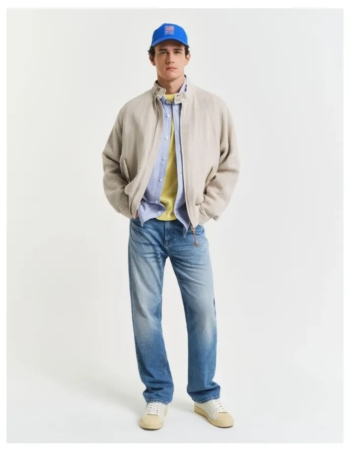 Gant Regular Fit Shield T-Shirt in Banana Yellow