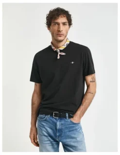Gant Regular Shield T-shirt in Black