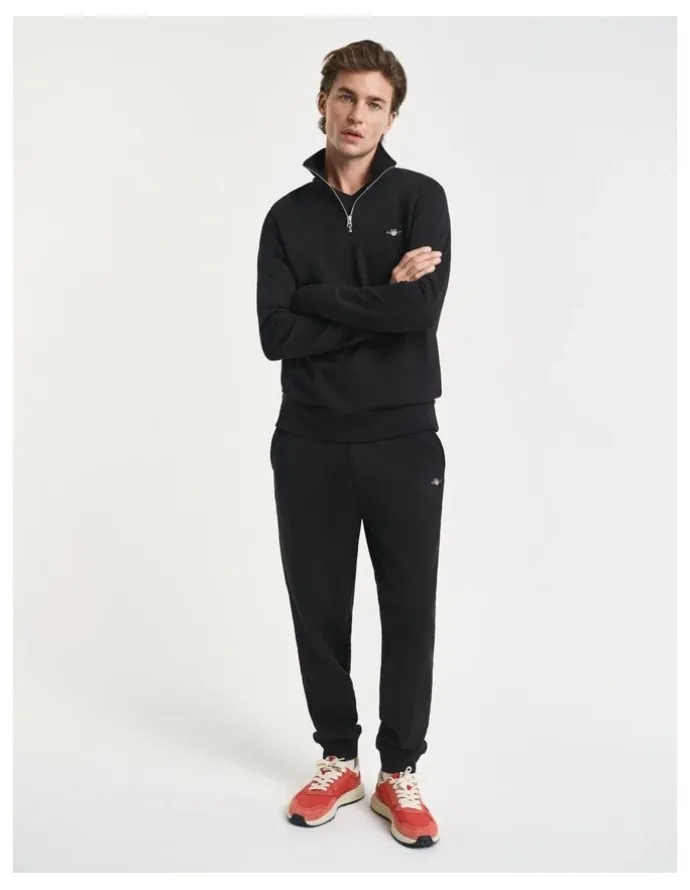 Gant Shield Half Zip Sweater in Black