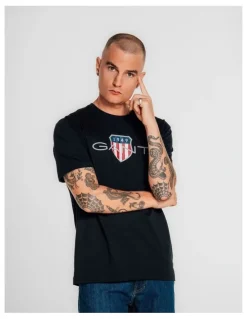 Gant Shield T-Shirt in Black