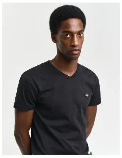 Gant Slim Fit Shield V-Neck T-Shirt in Black