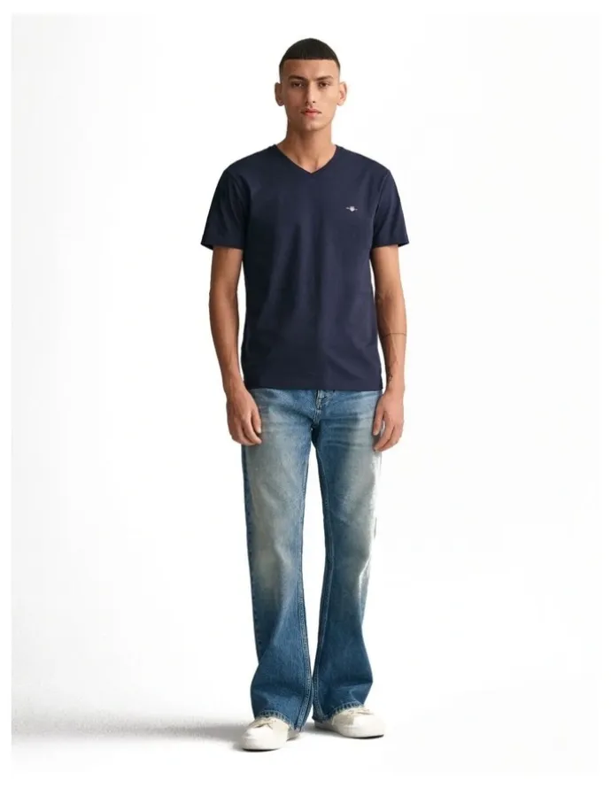 Gant Slim Fit Shield V-Neck T-shirt in Evening Blue