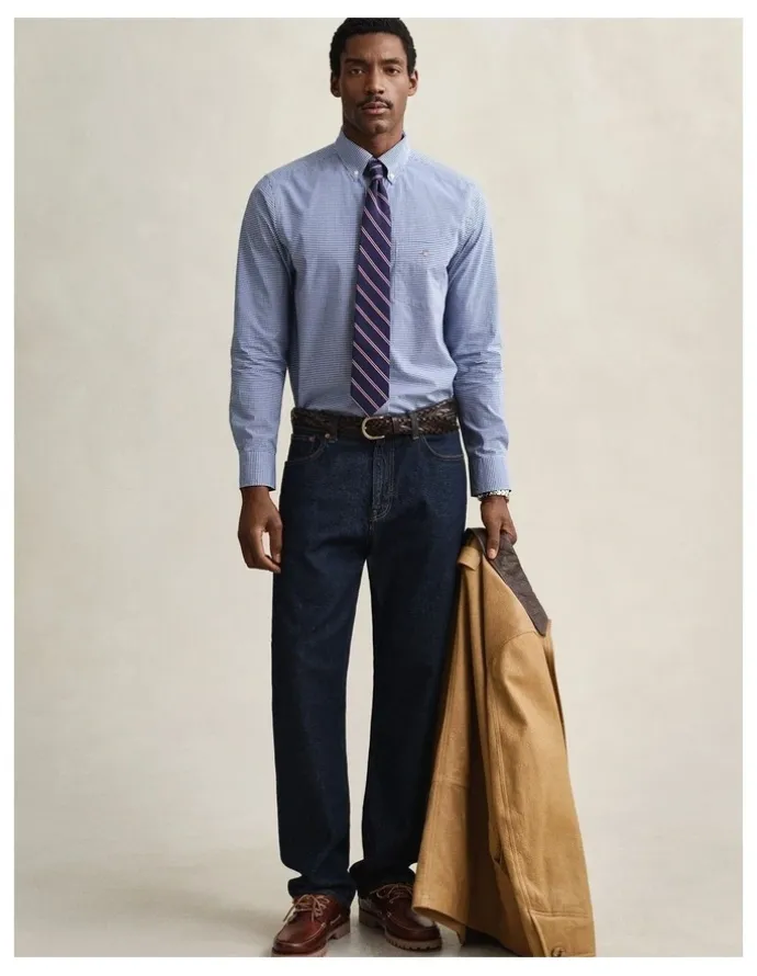 Gant Gingham Classic Poplin Shirt in College Blue