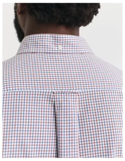 Gant Regular Fit Micro Checked Classic Poplin Shirt in Plumped Red