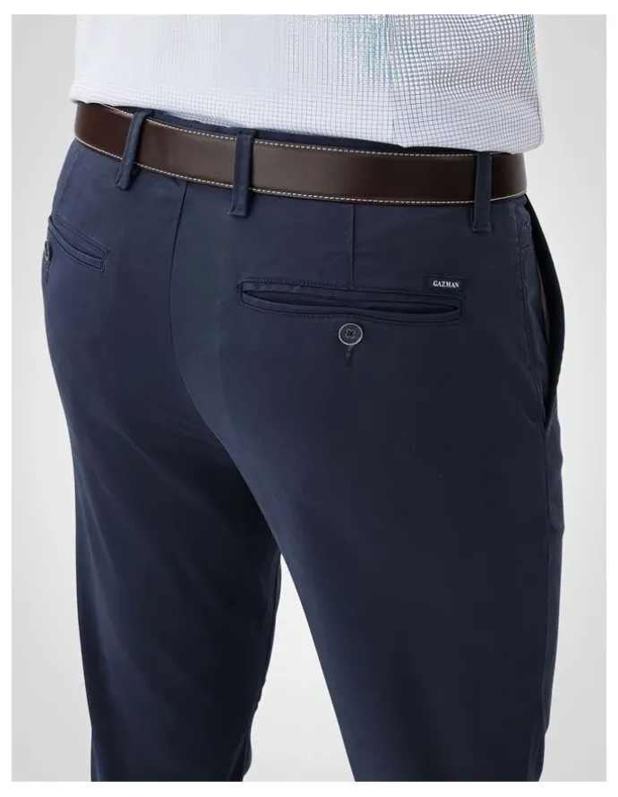 GAZMAN Modern Tapered Chino Pant in Navy