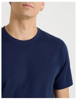 Grab Crew Neck T-Shirt in Navy