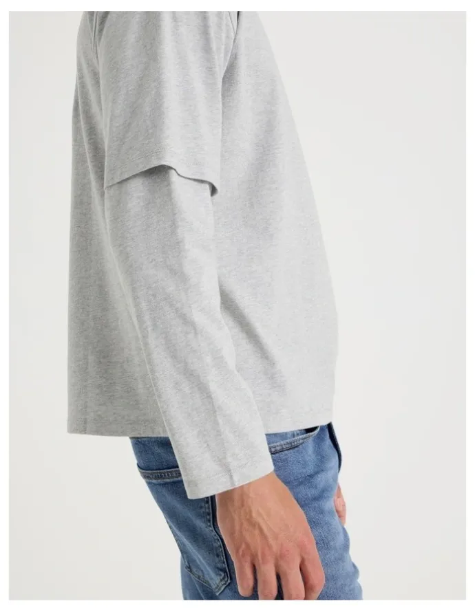 Grab Double Sleeves T-Shirt in Grey Marle
