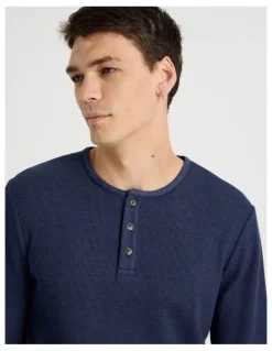 Grab Garment Dye Slim Henley Waffle in Navy