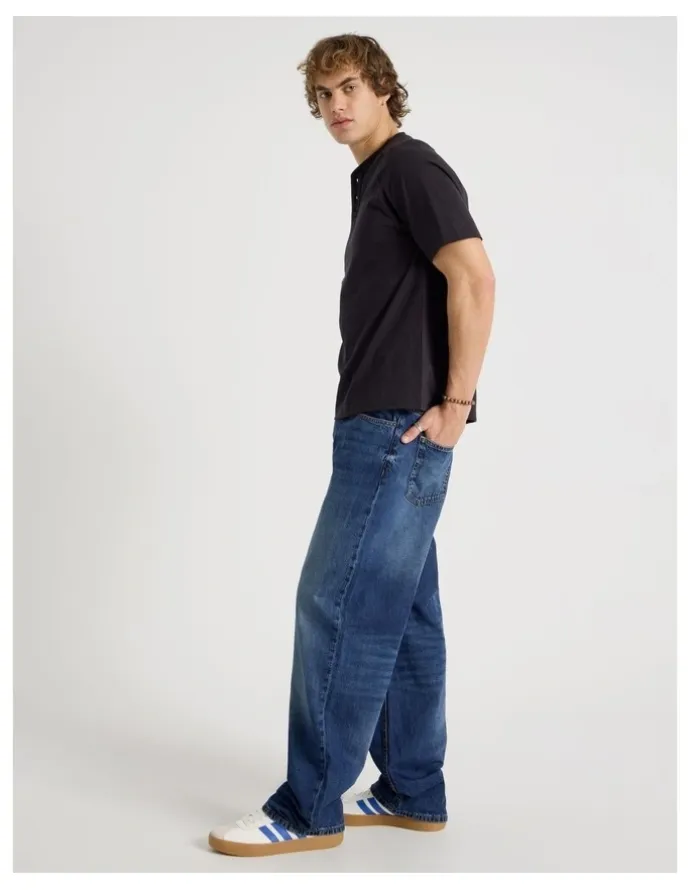 GRAB Loose Wide Leg Jeans in Mid Blues