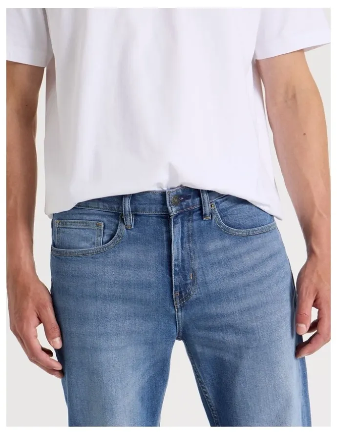 Grab Regular Straight Jeans in Mid Blues