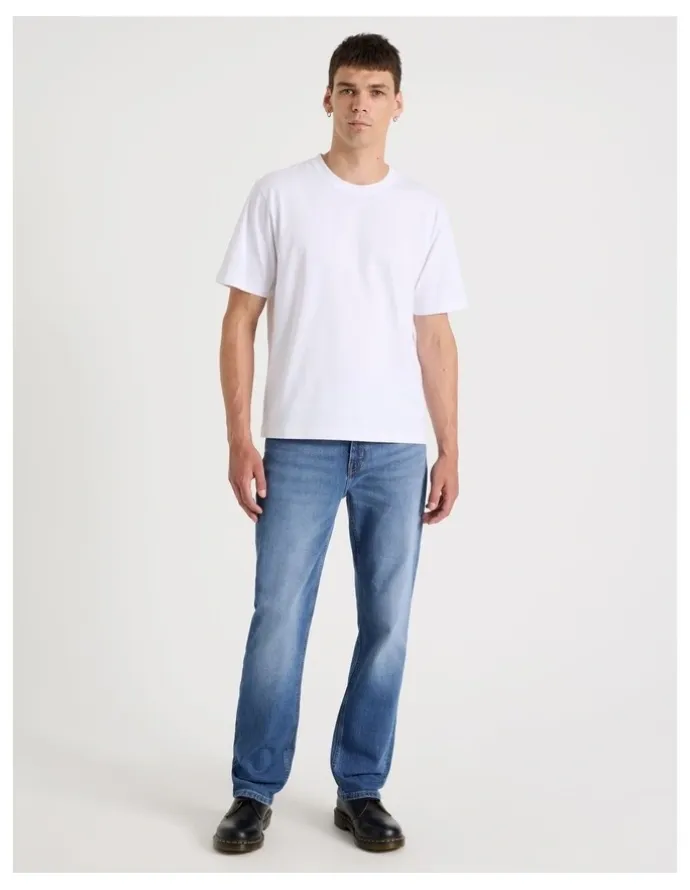 Grab Regular Straight Jeans in Mid Blues