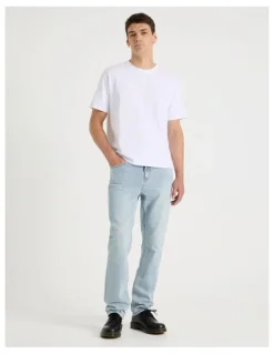 Grab Regular Tapered Jeans in Light Blue