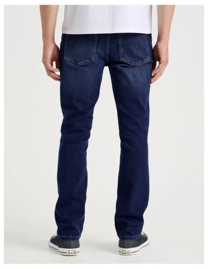 Grab Regular Tapered Knit Jeans in Mid Blues