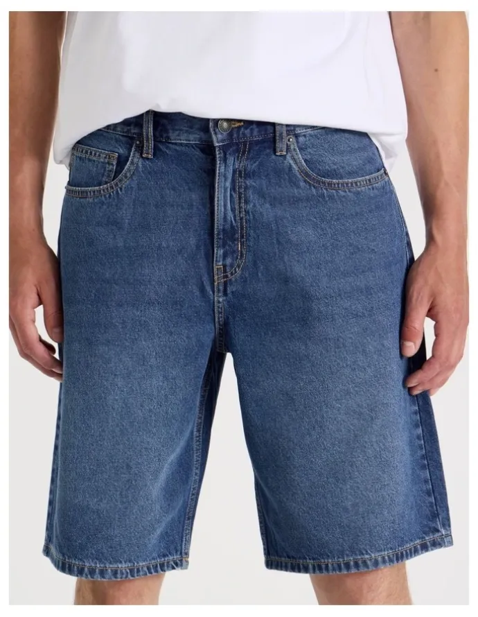 Grab Relaxed Denim Shorts in Mid Blues