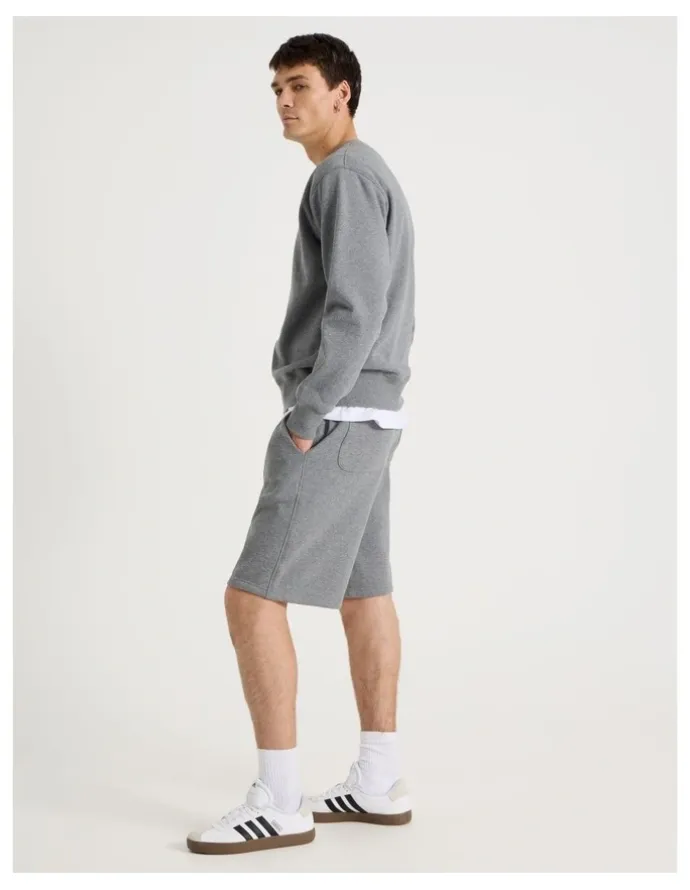 Grab Relaxed Sweat Short in Charcoal