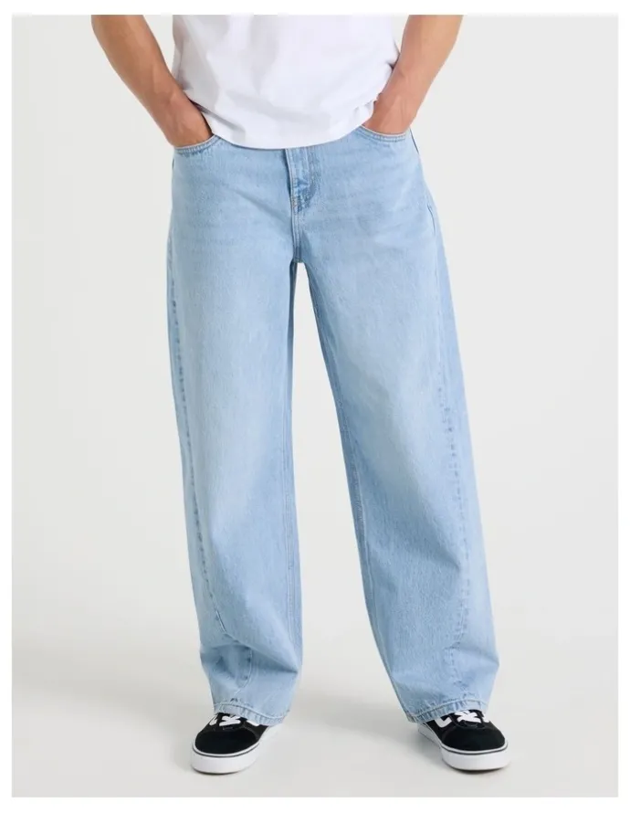 GRAB Seam Forward Loose Jeans in Light Blue
