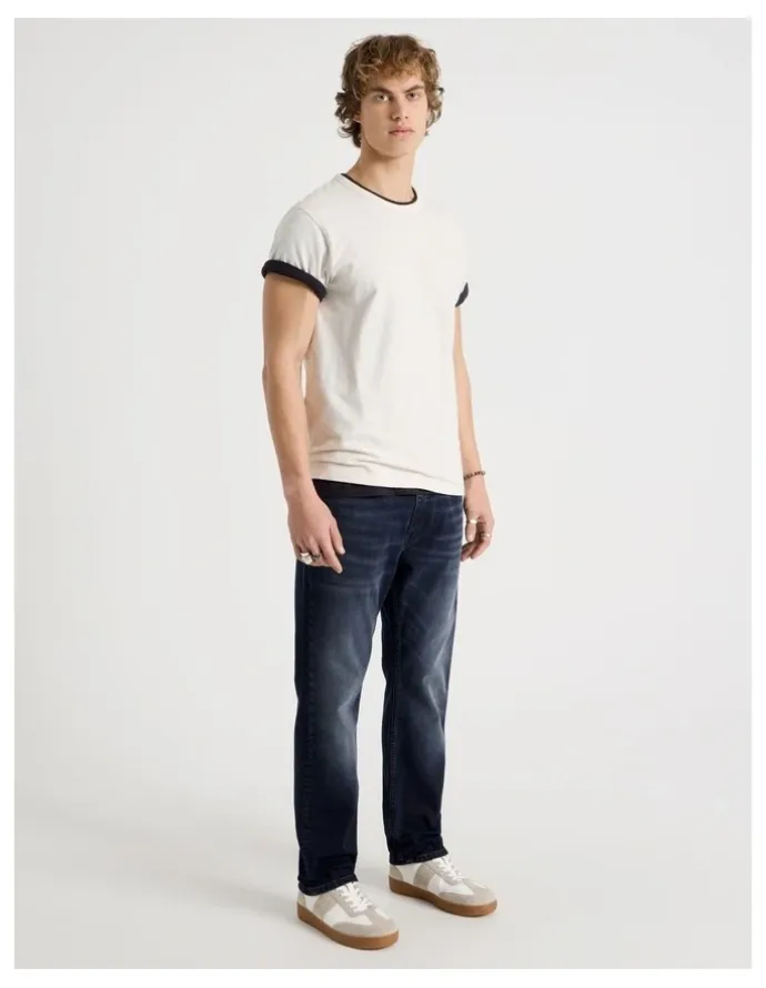 Grab Straight At Waist Jeans in Nearly Black