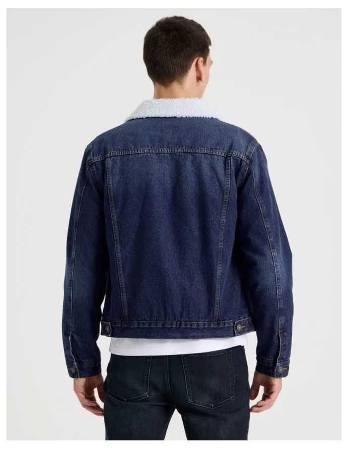 Grab Type 3 Sherpa Trucker Jacket in Mid Blues