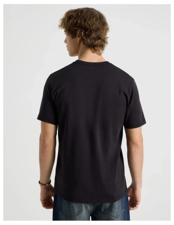 Grab V-Neck T-Shirt in Black