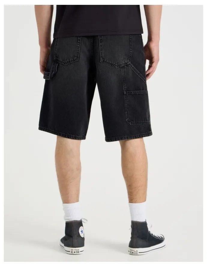 Grab Workwear Relaxed Shorts in Black