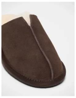 Grosby Adrian II Slippers in Chocolate