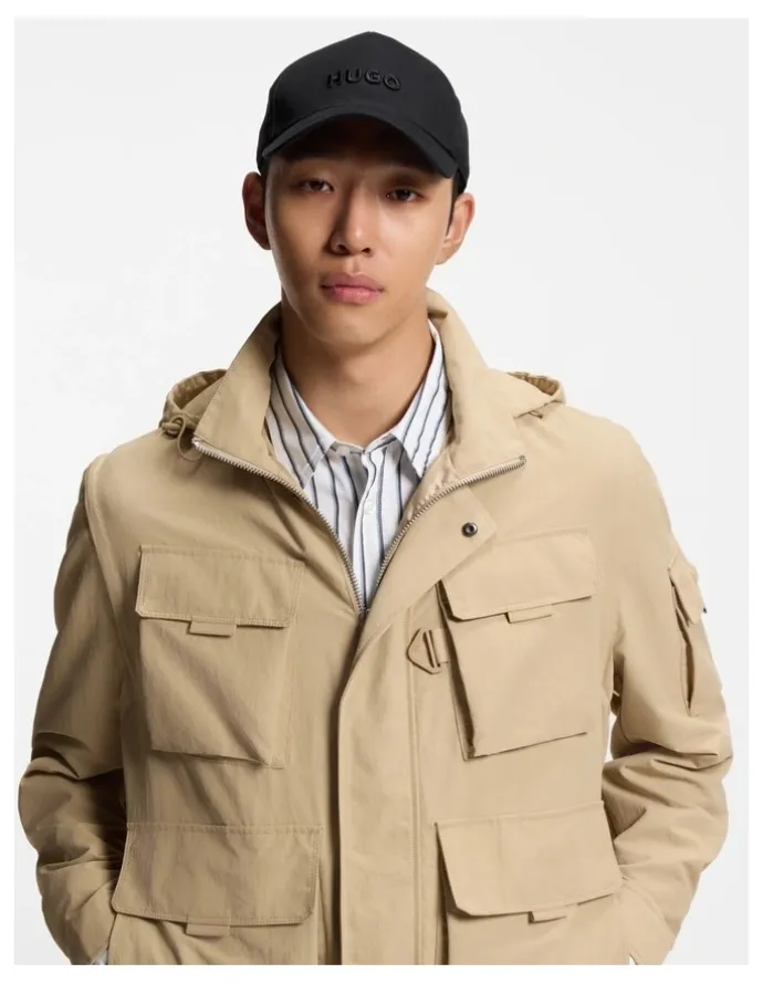 Hugo Jude Cap in Black