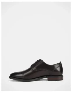 Hush Puppies Bilby Shoes in Brown