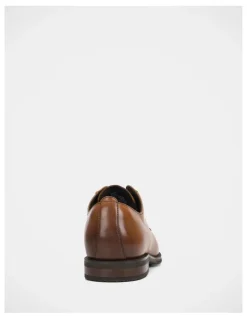 Hush Puppies Bunyip Dress Shoes in Natural