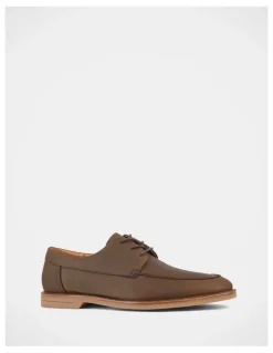 Hush Puppies Crown Shoes in Tan