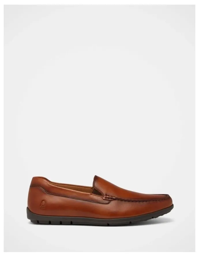 Hush Puppies Formula Shoes in Tan