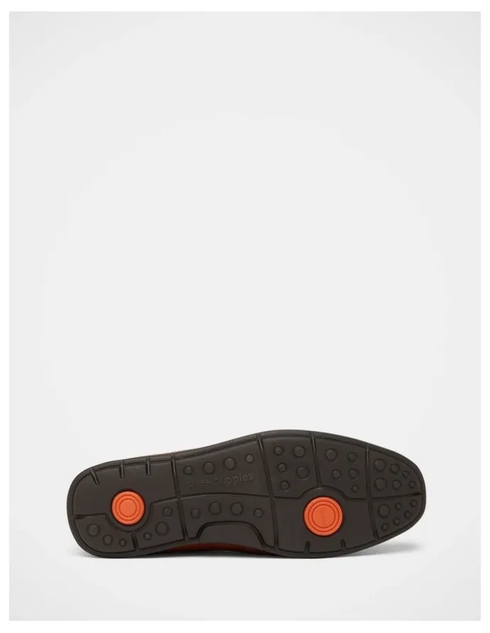 Hush Puppies Formula Shoes in Tan