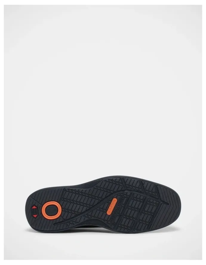 Hush Puppies Legend Dress Shoe in Black
