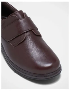 Hush Puppies Roland Shoes in Brown