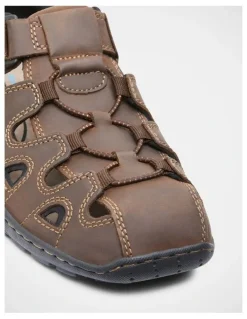 Hush Puppies Sentry Sandals in Brown