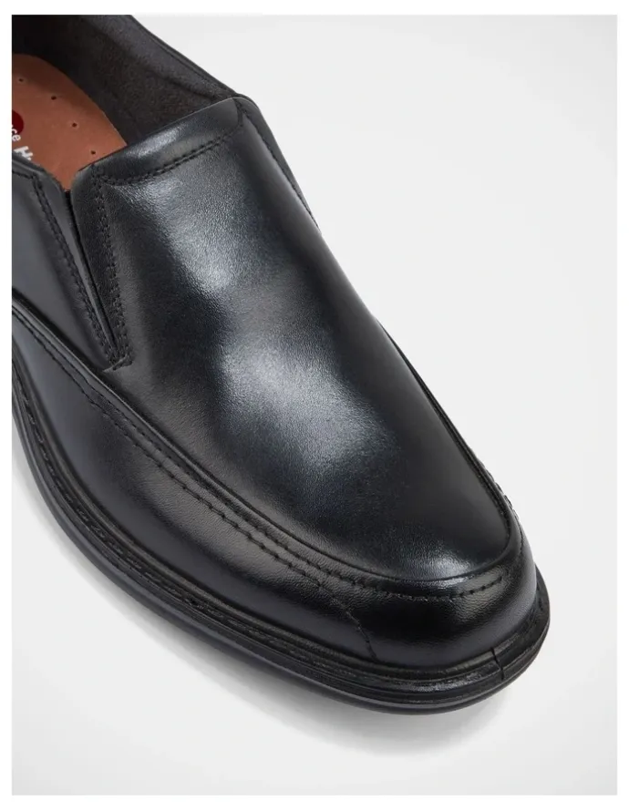 Hush Puppies Transit Slip-On in Black