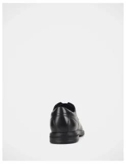 Hush Puppies Upbeat Shoes in Black