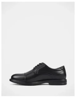 Hush Puppies Upbeat Shoes in Black