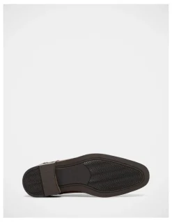 Hush Puppies Whale Ii Shoes In Cognac Burnish
