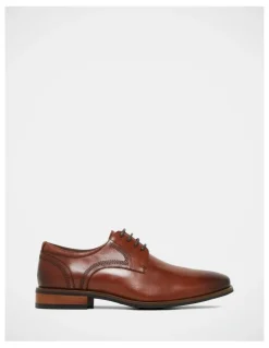 Hush Puppies Whale Ii Shoes In Cognac Burnish