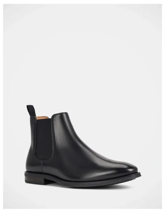 Hush Puppies Banjo Boots in Black